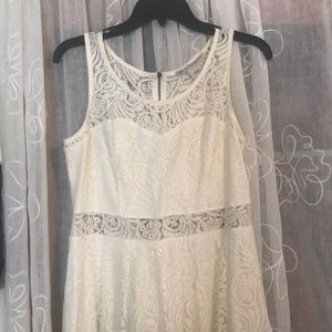 White lace dress
